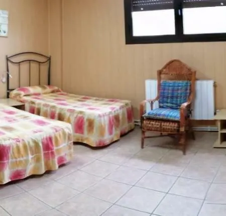 Albergue De Peregrinos A Santiago *