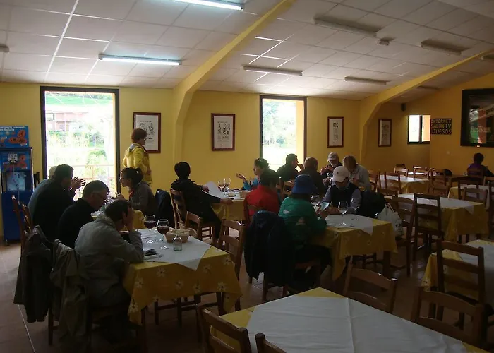 De Peregrinos A Santiago Белорадо